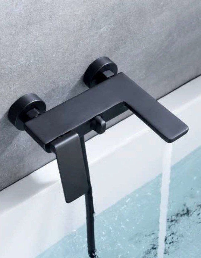 Grifo hot sale bañera negro